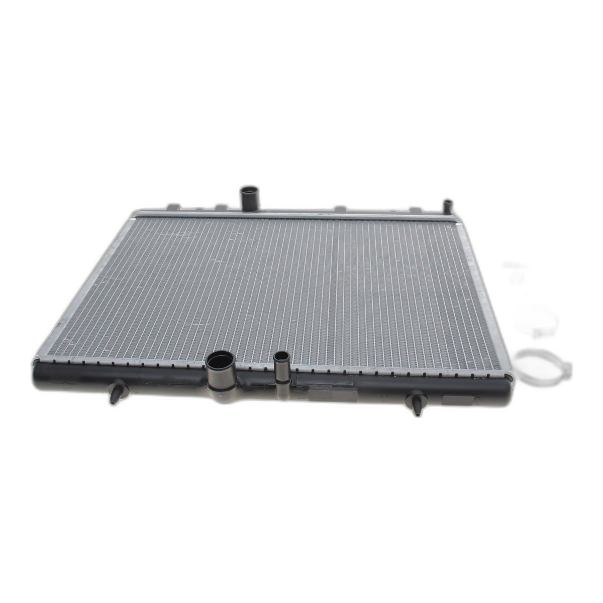 Радіатор охолодження Citroen C4/C5/Xsara/Peugeot 307/407 2.0 16v/HDI 00- NRF