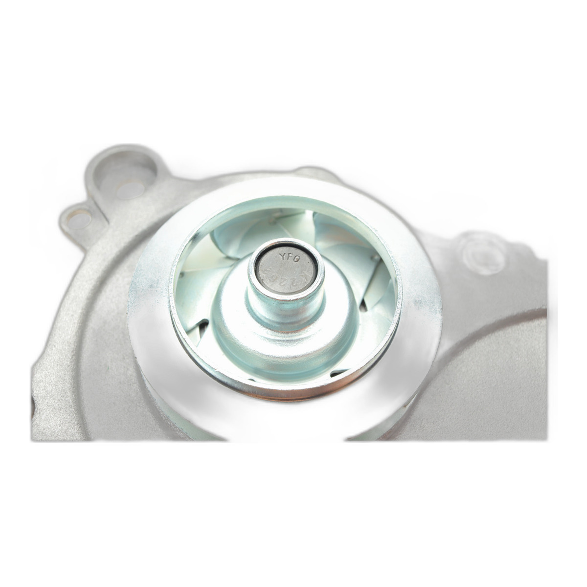 Помпа води Skoda Fabia/Octavia/VW Caddy/Golf/Passat/Seat 1.0/1.2/1.4TSI/1.6 12- (B/B) (6 лоп) Bugatti