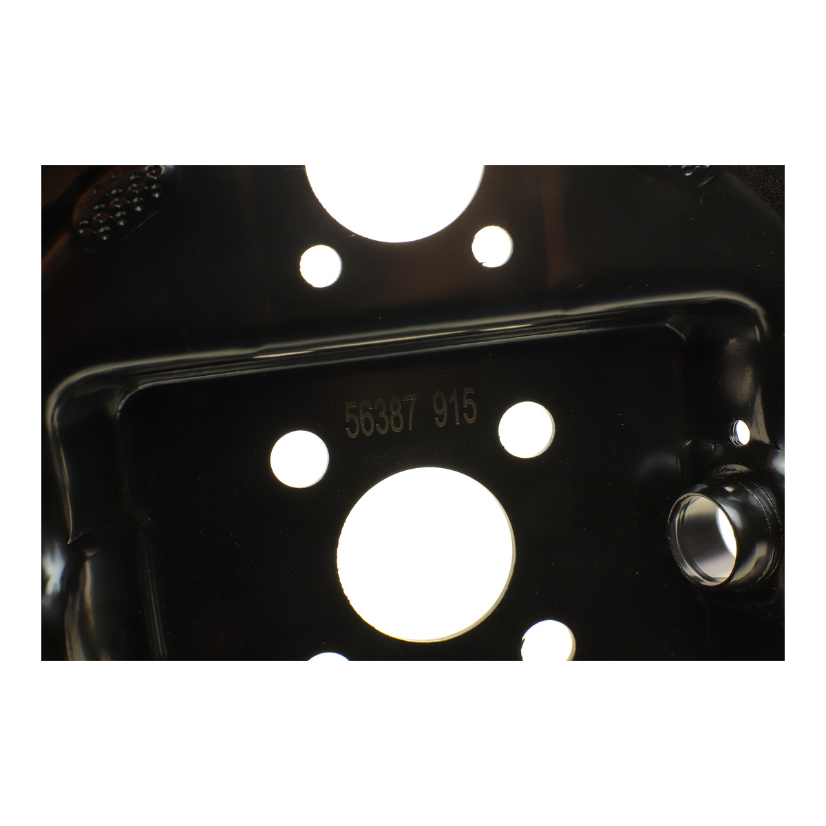 Захист барабана гальмівного (заднього) (R) Renault Clio/Logan 01- (d=35/240mm) AIC