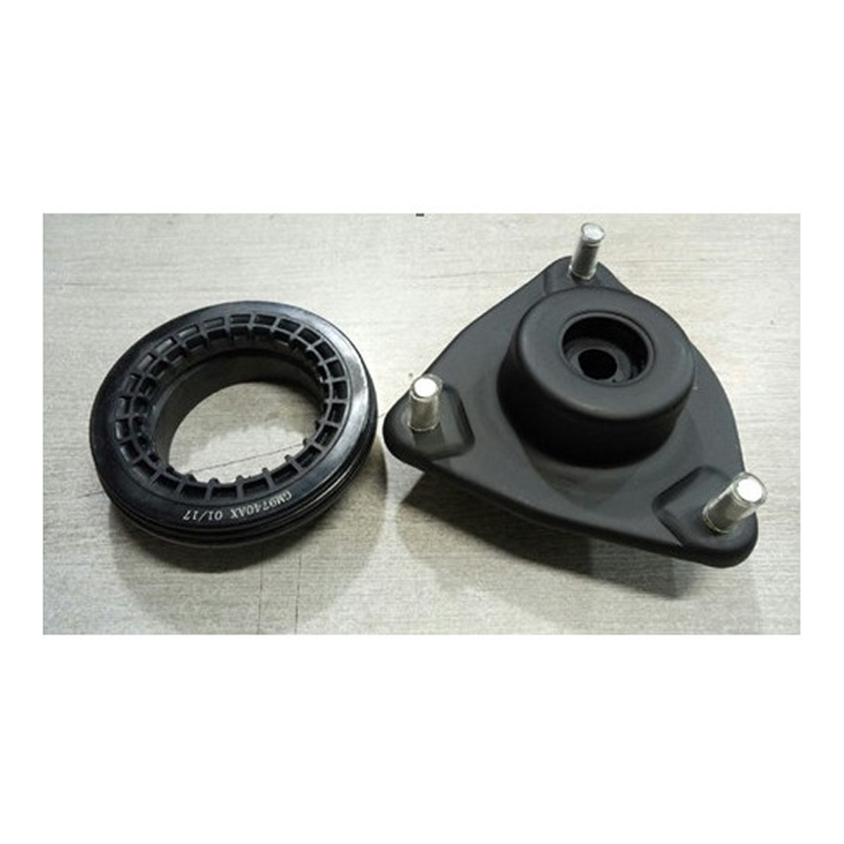 Опора амортизатора гумометалева в комплекті HYUNDAI/KIA SONATA/OPTIMA 2009=> KYB (SM5792) KYB Industry