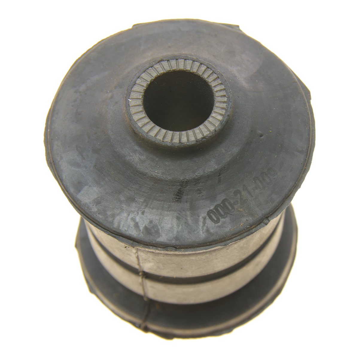 Сайлентблок важеля (заднього) VW T4 90-03 (SSP1638) Magneti Marelli