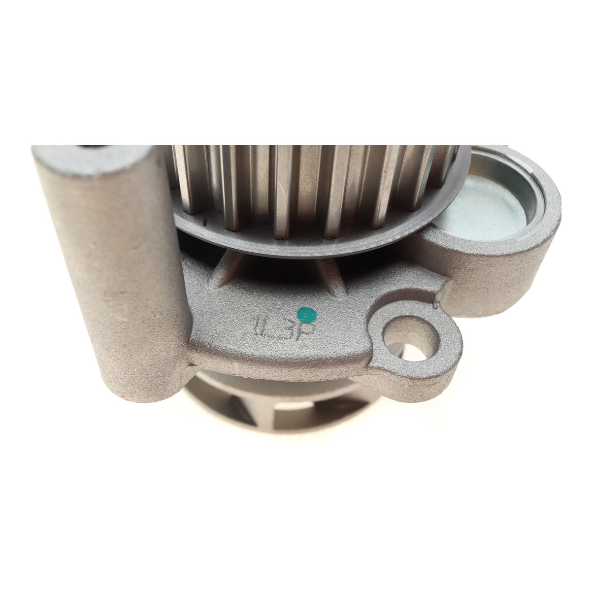 Помпа води Audi A4/A6/VW Caddy/Golf IV/Passat/T5 1.8T/2.0 03- TRUCKTEC Automotive